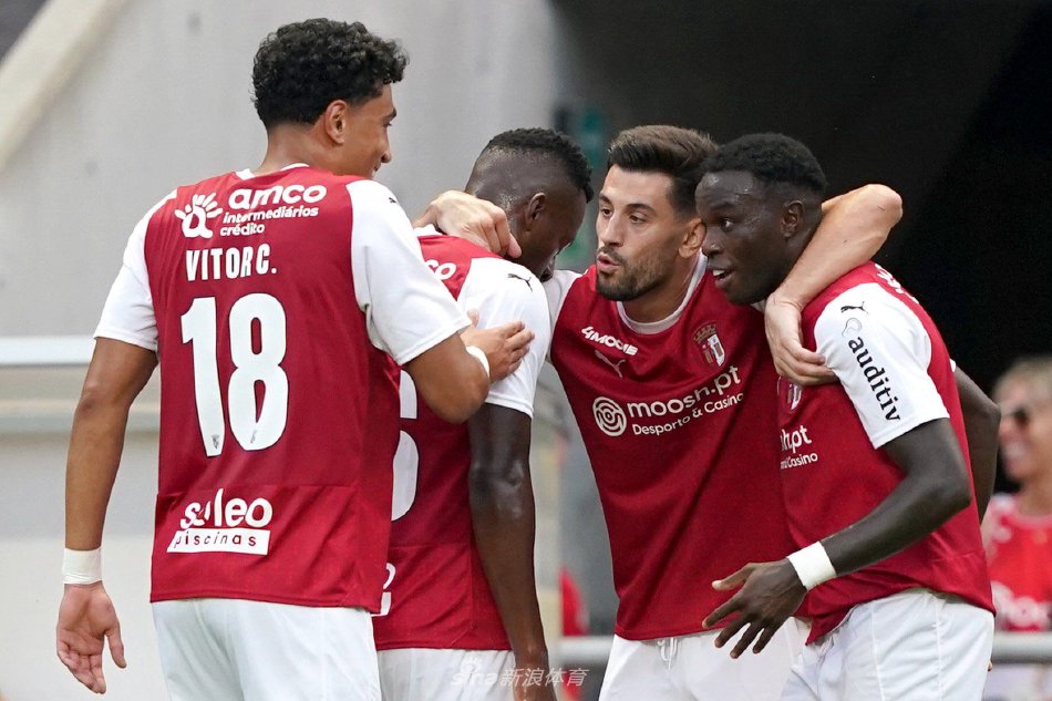 中获得的成 中获得的成