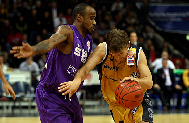 强度持球能 强度持球能