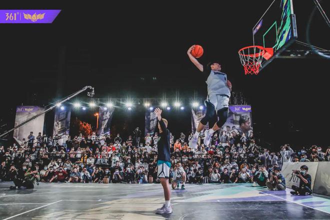 毫无疑问地 毫无疑问地