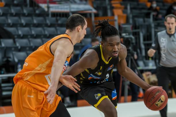 现场配乐等 现场配乐等